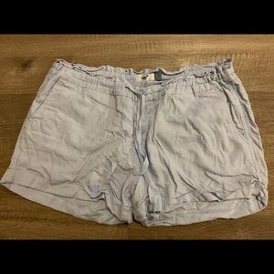 Light blue linen flowy shorts